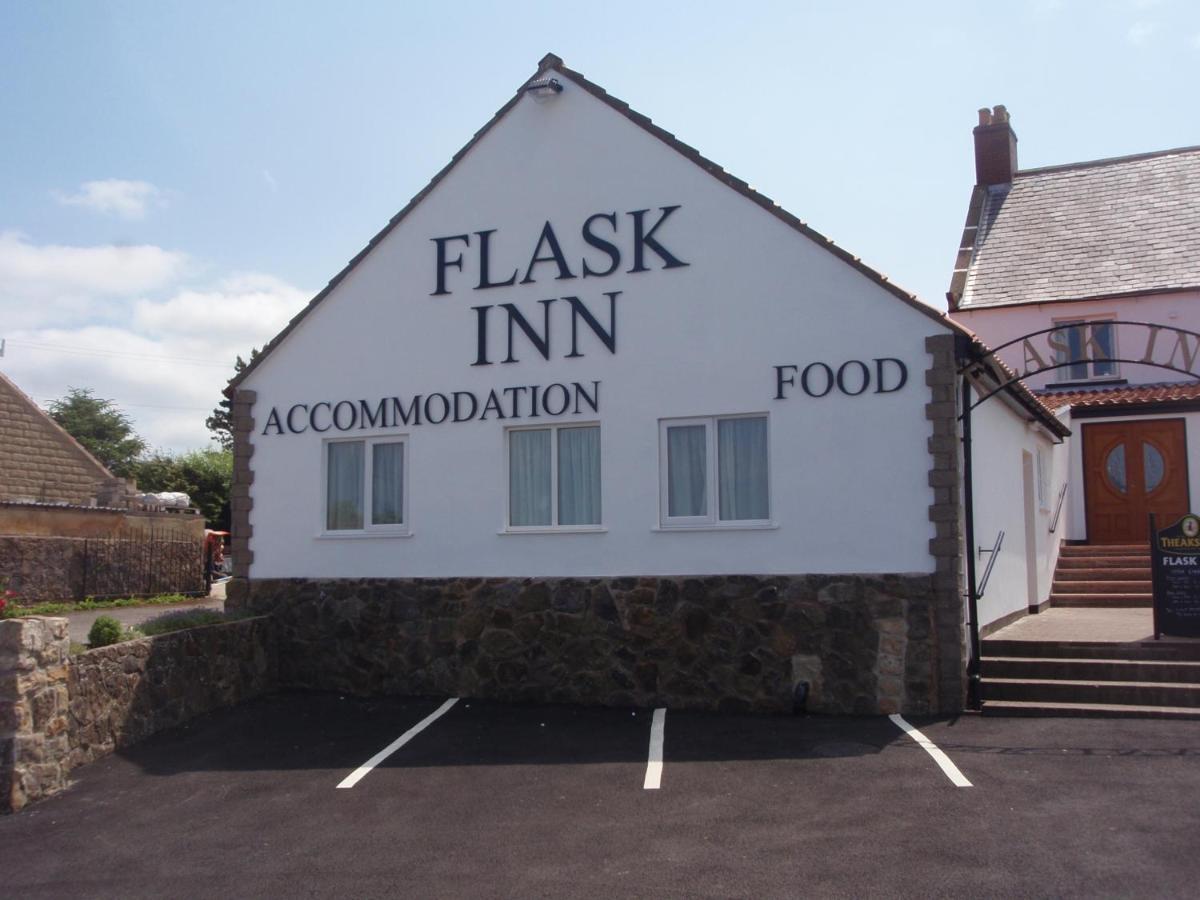 The Flask Inn Робин-Худс-Бей Экстерьер фото