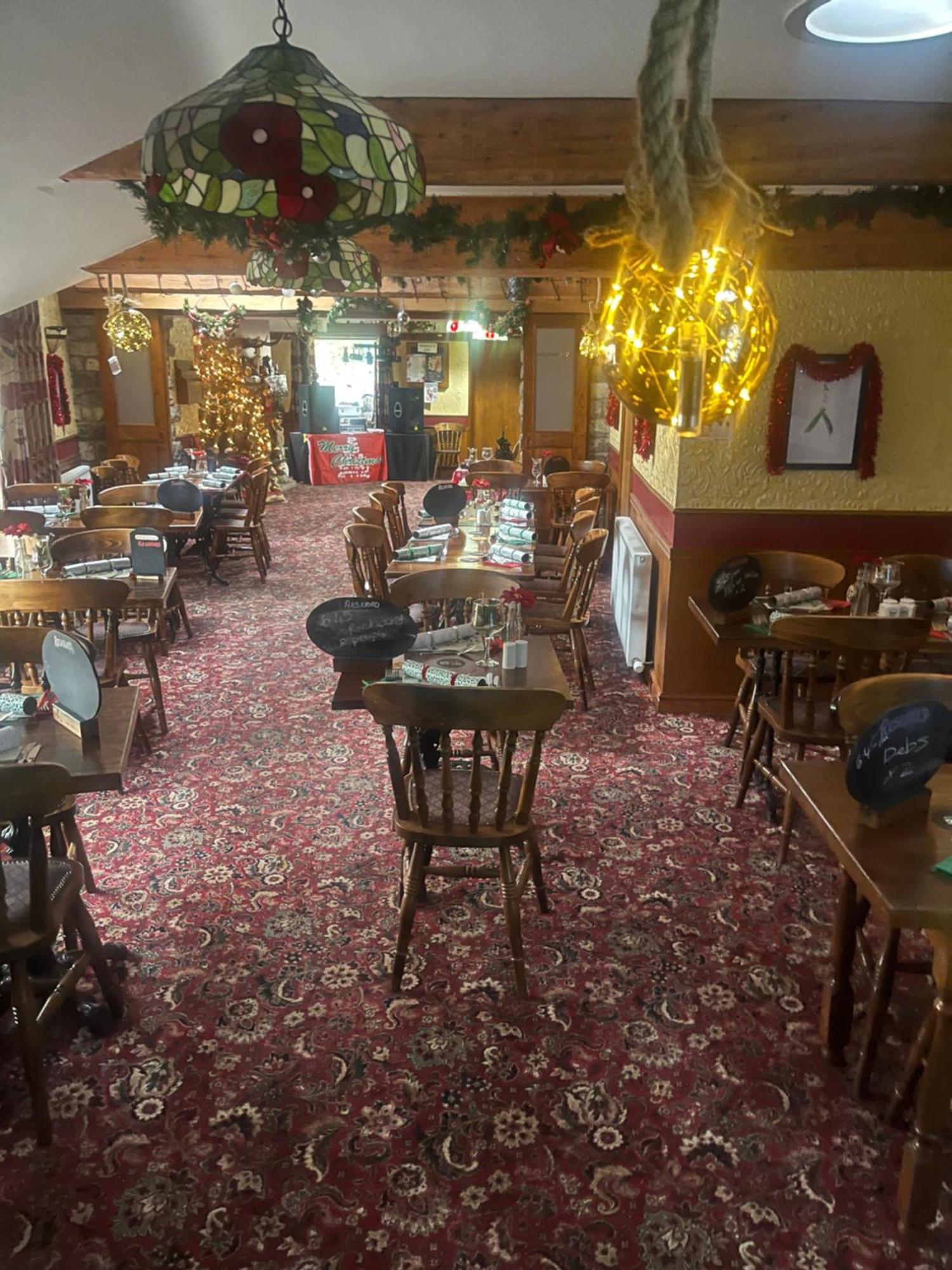 The Flask Inn Робин-Худс-Бей Экстерьер фото
